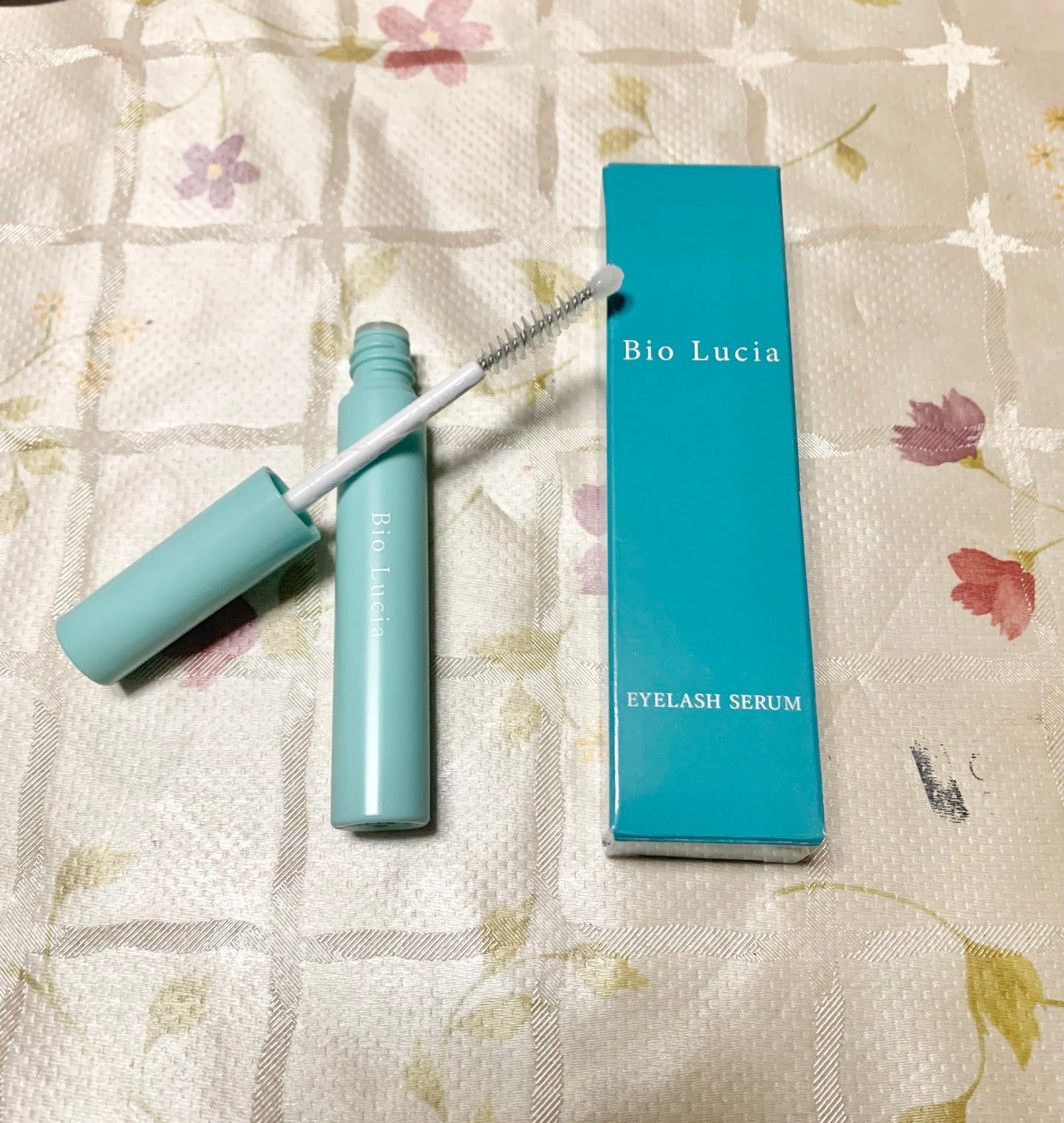 あい on LIPS 「ブラシの先端がチップになっていて、生え際やまつ毛一本一本にも塗..」(1枚目)