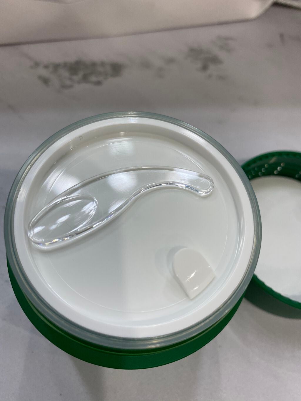 シカパンテノールスリーピングマスク/SNP/フェイスクリームを使ったクチコミ(2枚目)