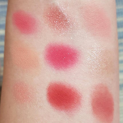 STRAWBERRY SHAKE/ColourPop/アイシャドウパレットを使ったクチコミ(3枚目)