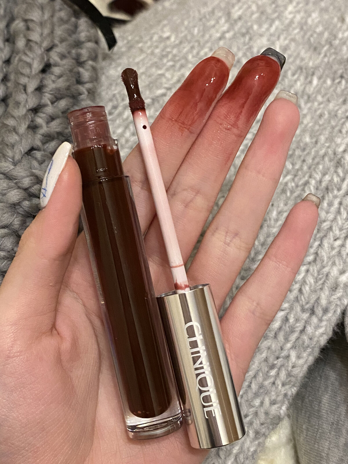 ポップ リップ プラッシュ/CLINIQUE/リップグロスを使ったクチコミ（2枚目）