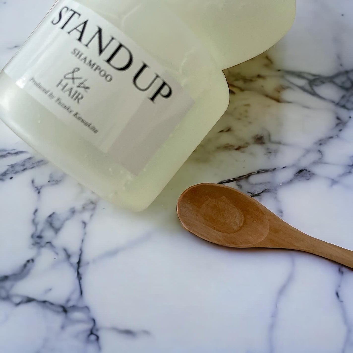 orange_glow_kwm on LIPS 「&beスタンドアップシャンプー&beスパークルトリートメント✨..」(2枚目)