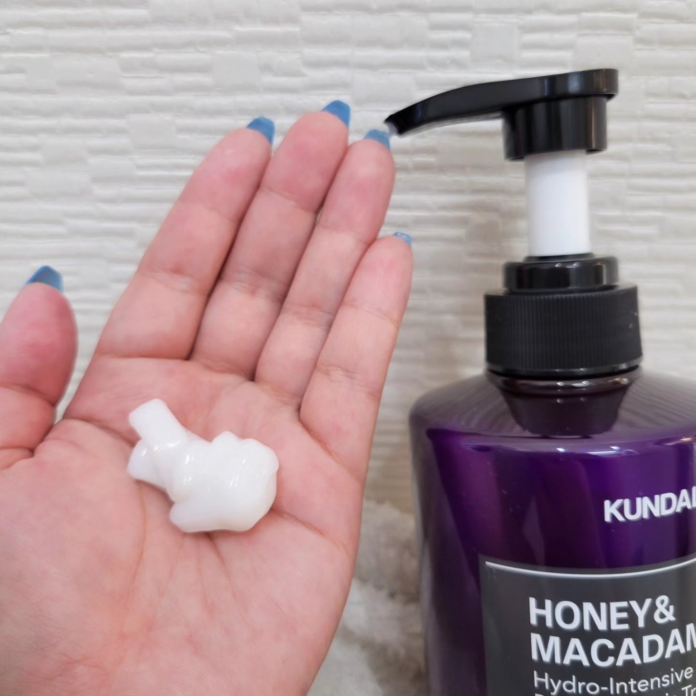 ハニー&マカデミアシャンプー/トリートメント LA VIE EN RORE /KUNDAL/市販シャンプーを使ったクチコミ(4枚目)