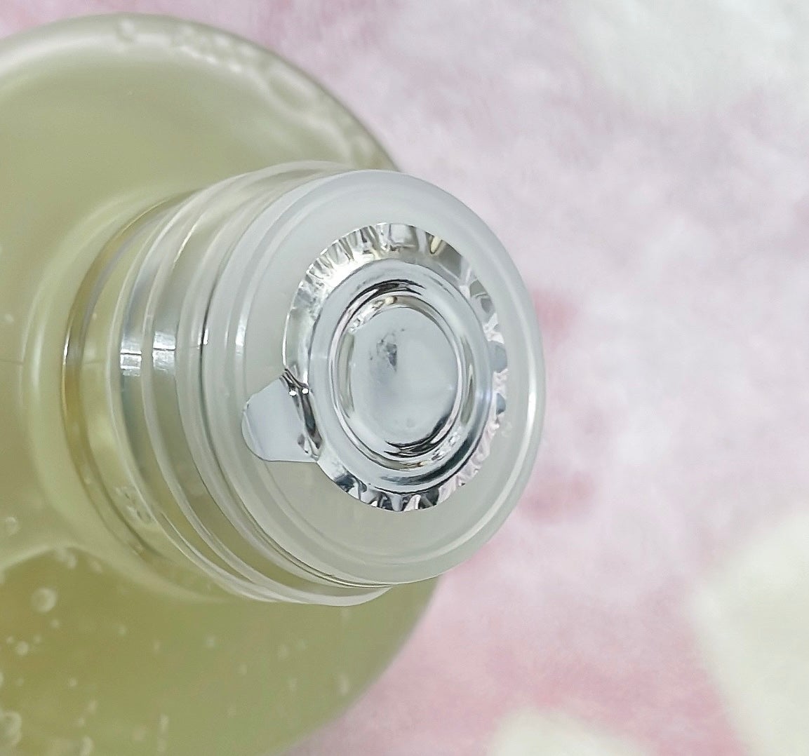 5番 白玉グルタチオンCエッセンシャルトナー/numbuzin/化粧水を使ったクチコミ(4枚目)