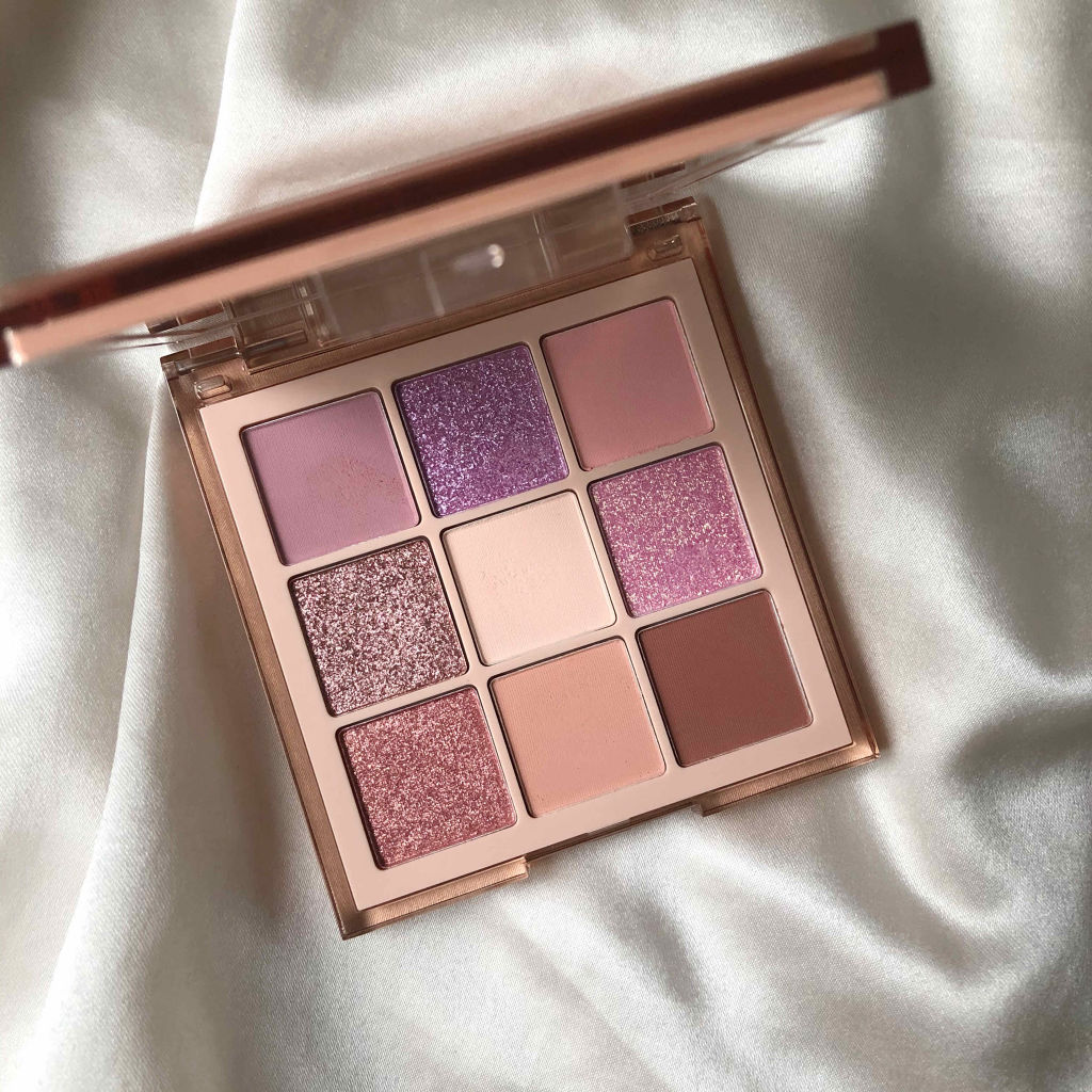 Obsessions Eyeshadow Palette/Huda Beauty/アイシャドウパレットを使ったクチコミ（2枚目）