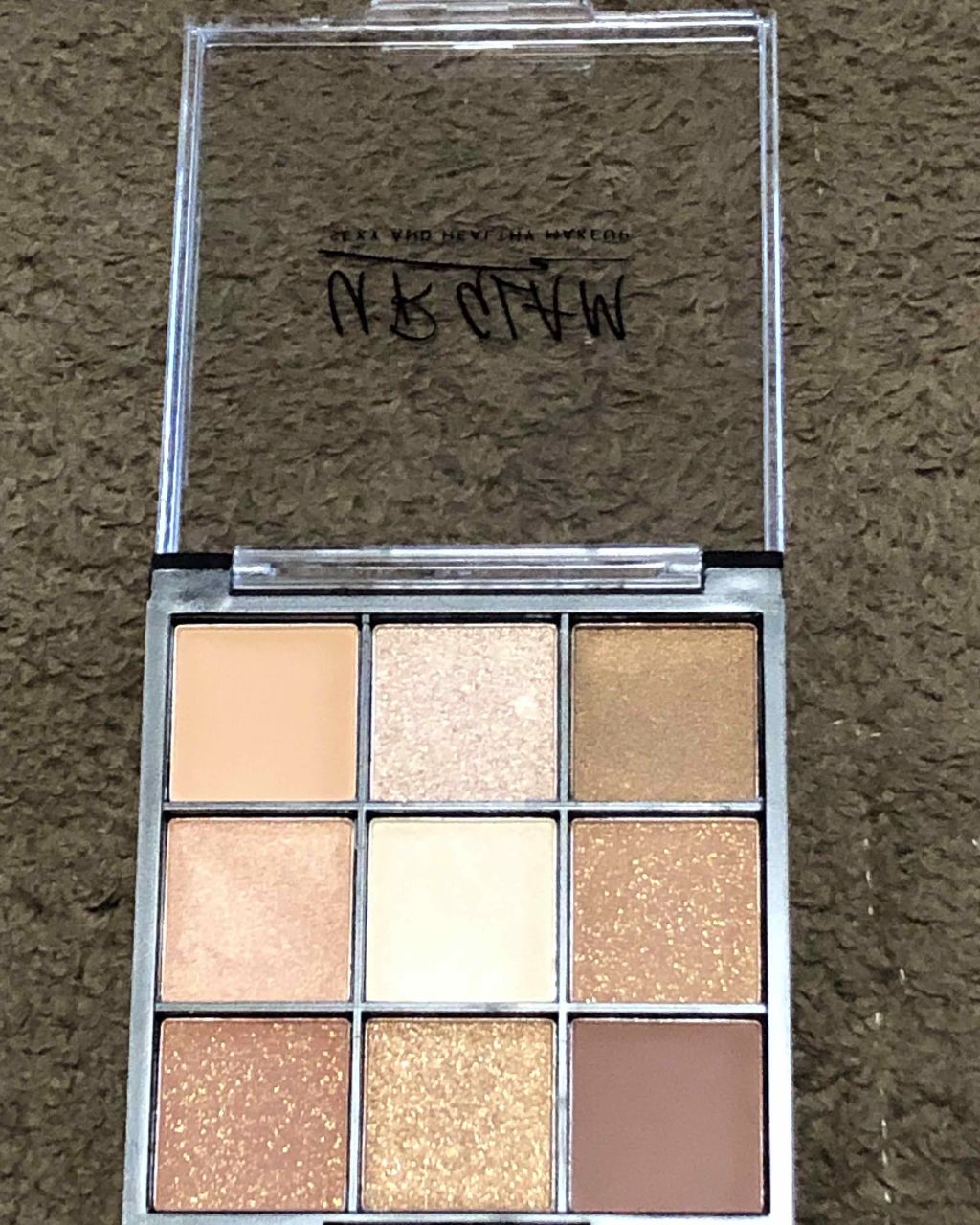 UR GLAM BLOOMING EYE COLOR PALETTE/U R GLAM/アイシャドウパレットを使ったクチコミ(3枚目)