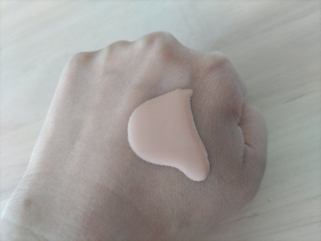 ライトフル C+ティンティッド プライマーSPF45(PA++++)/M・A・C/化粧下地を使ったクチコミ(2枚目)