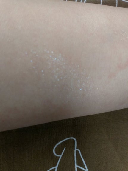 シングルカラーアイシャドウ/CEZANNE/単色アイシャドウを使ったクチコミ(3枚目)