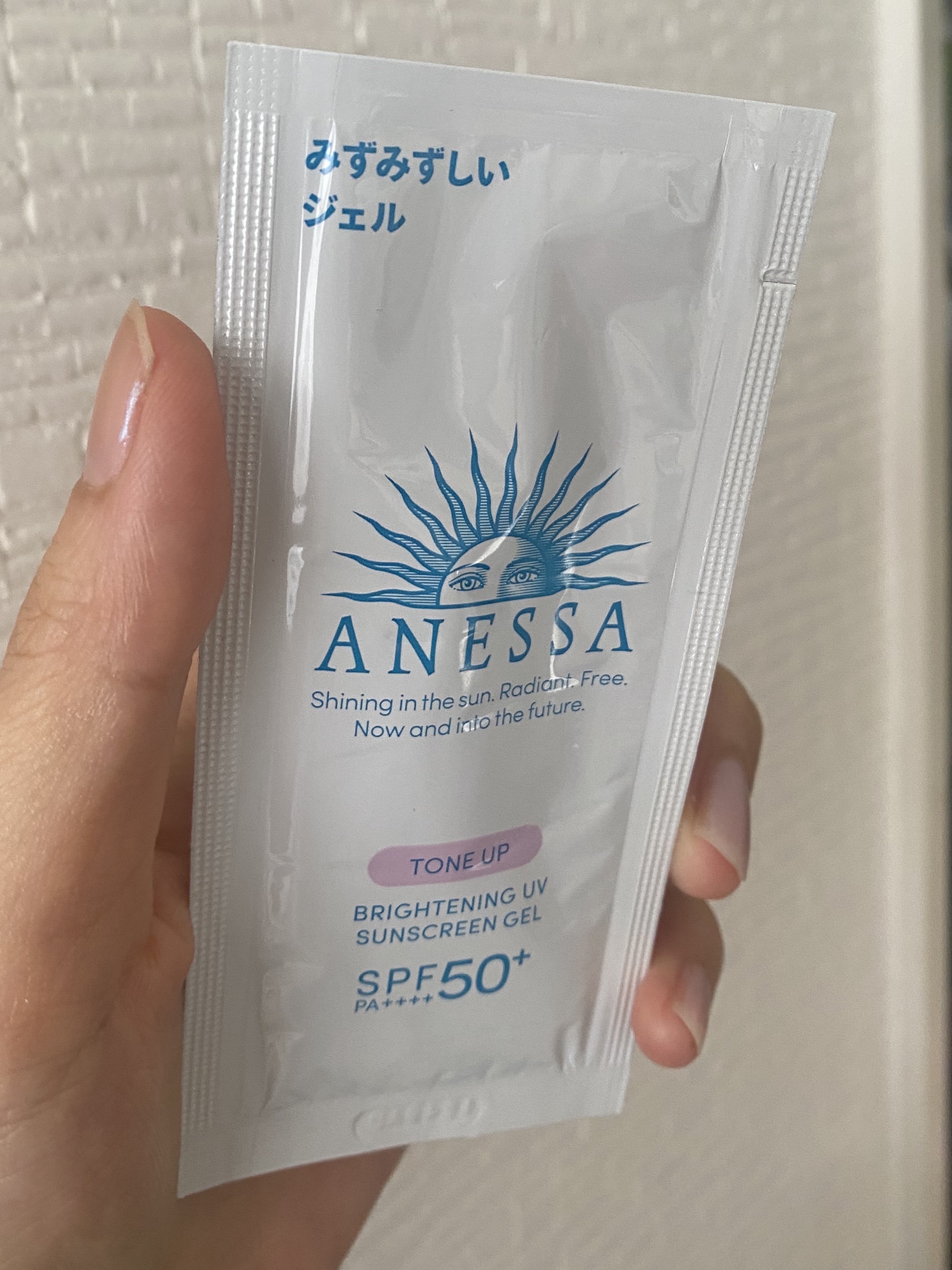 ブライトニングUV ジェル N/アネッサ/化粧下地を使ったクチコミ（2枚目）