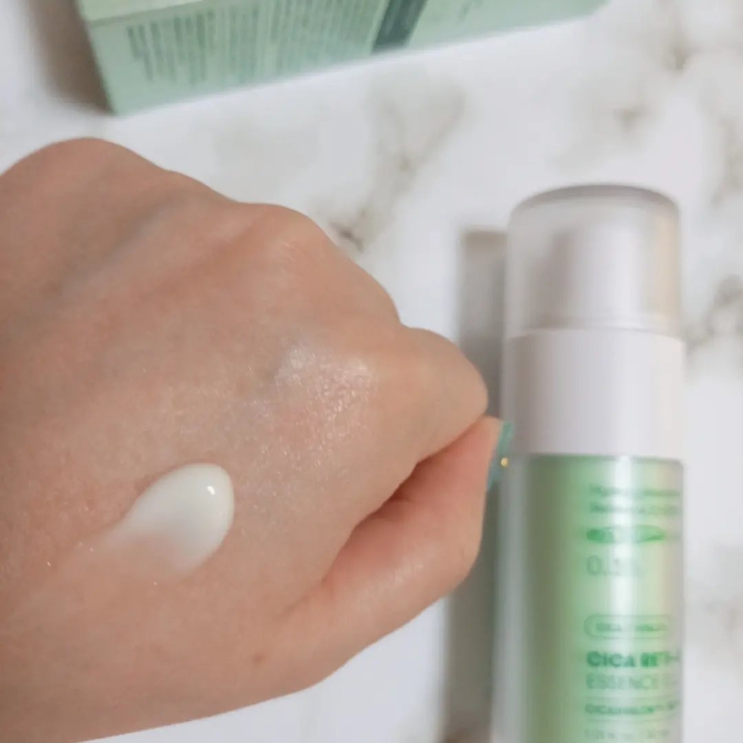 シカレチA エッセンス0.1/VT/美容液を使ったクチコミ（3枚目）