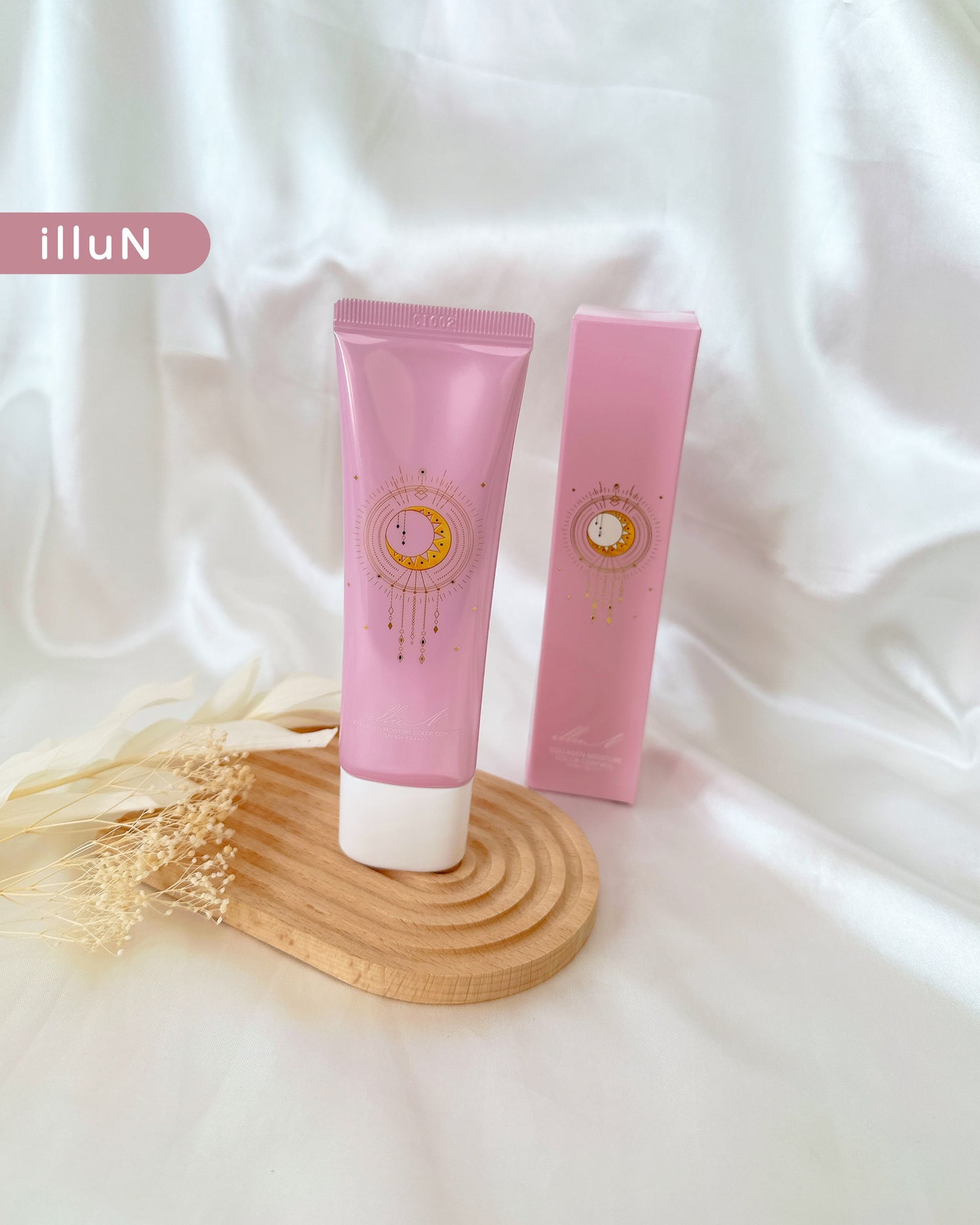 めるᙏ̤̫͚𓍯フォロバ on LIPS 「〖illuN〗コラーゲンモイスチャーカラーコントロール🌸✨✨ ̄..」(1枚目)