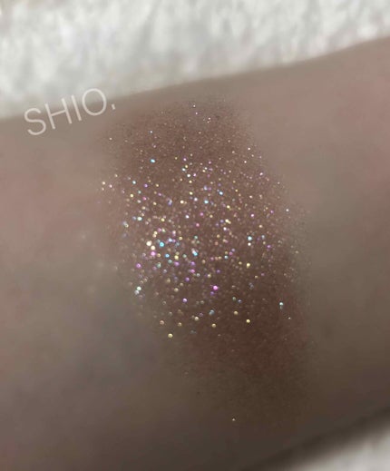 グリッター シャドウ カラー/rom&nd/グリッターを使ったクチコミ(2枚目)