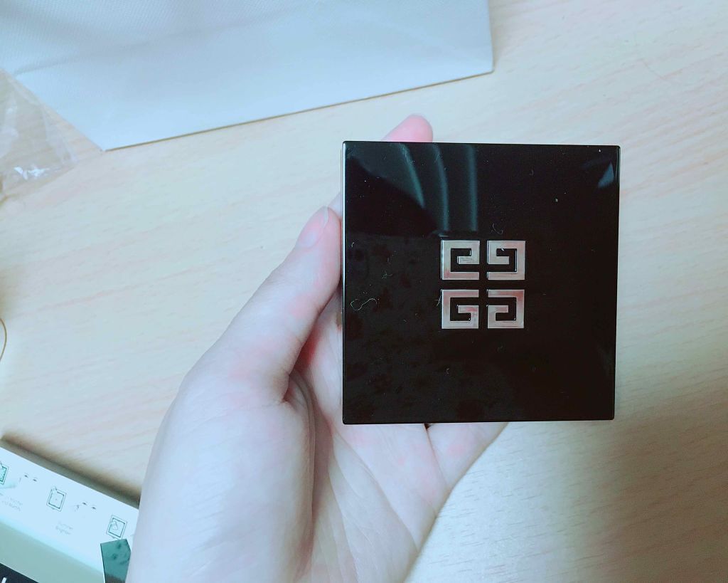 プリズム・ヴィザージュ/GIVENCHY/プレストパウダーを使ったクチコミ(3枚目)