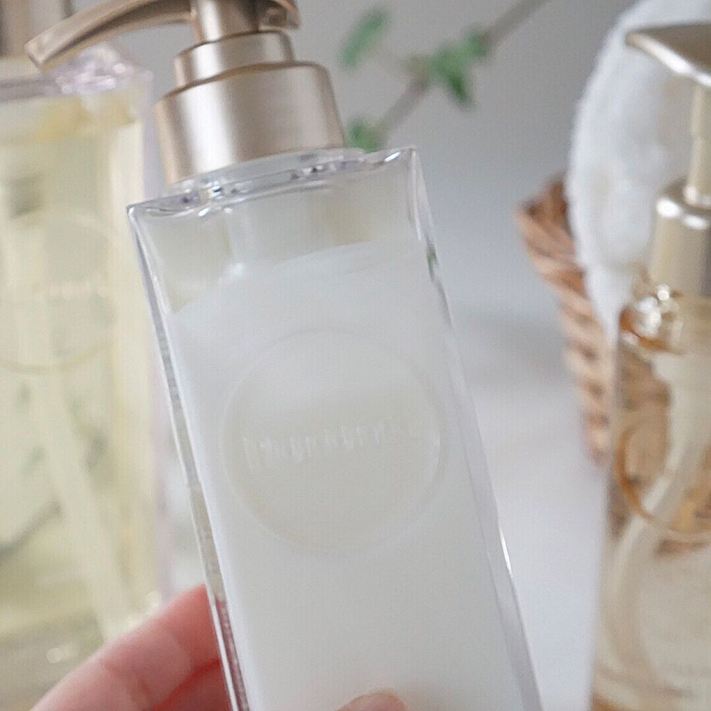 プルント モイストリッチ美容液シャンプー/モイストリッチリペア美容液トリートメント/Purunt./市販シャンプーを使ったクチコミ(4枚目)