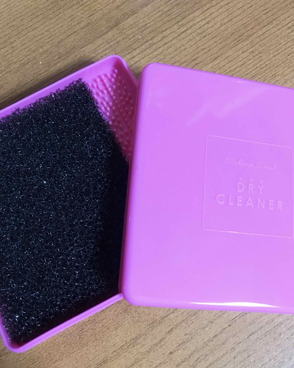 メイクブラシドライクリーナー/DAISO/メイクアップキットを使ったクチコミ(1枚目)