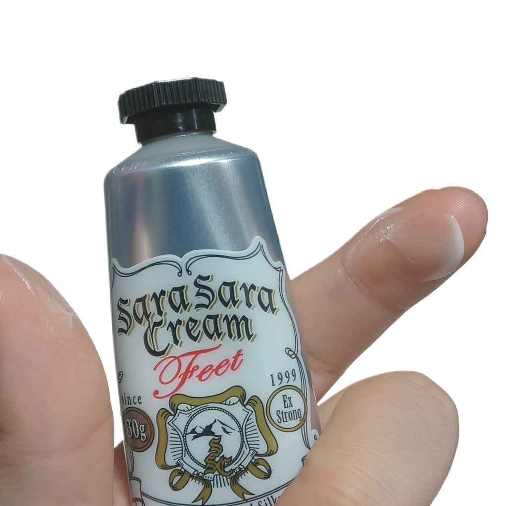 薬用足指さらさらクリーム/デオナチュレ/デオドラント・制汗剤を使ったクチコミ(4枚目)