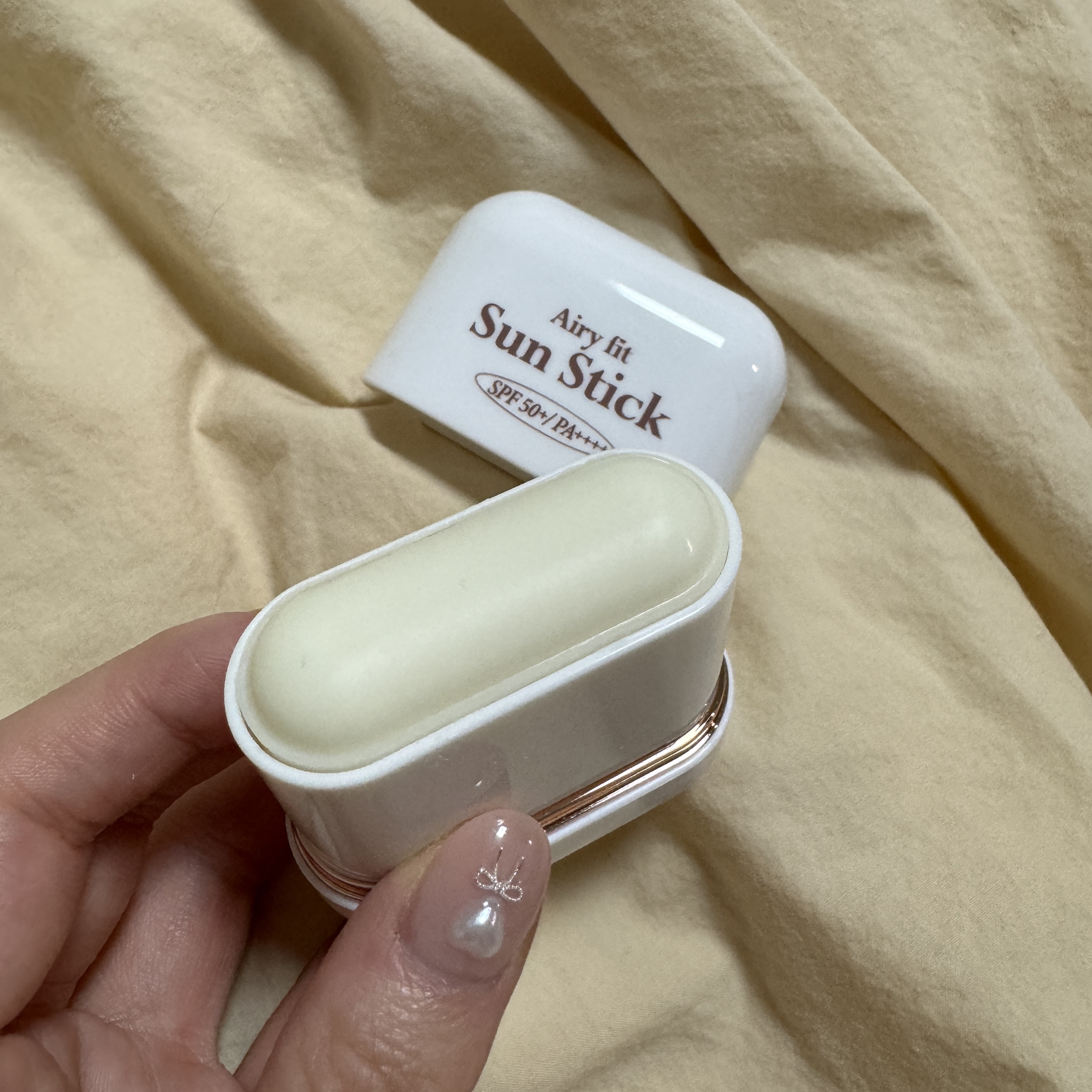 エアリーフィットサンスティック/KAHI/日焼け止めスティックを使ったクチコミ（3枚目）