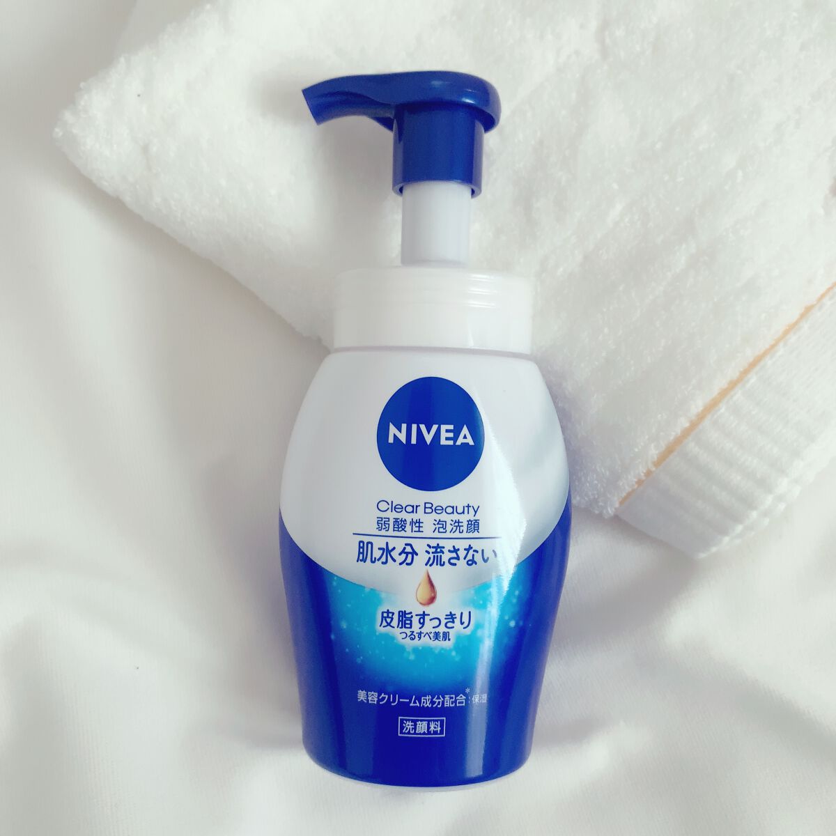 ニベア クリアビューティー弱酸性泡洗顔 皮脂すっきり 本体 150ml/ニベア/泡洗顔を使ったクチコミ（1枚目）