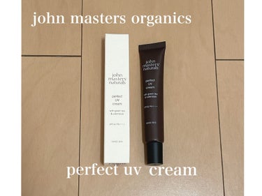 john masters organics
⭐perfect uv cream

SPF32   PA+++     ピンクのメイクアップ下地。
ほんのり色づくので、顔も明るく見えます。
日常の生活なら