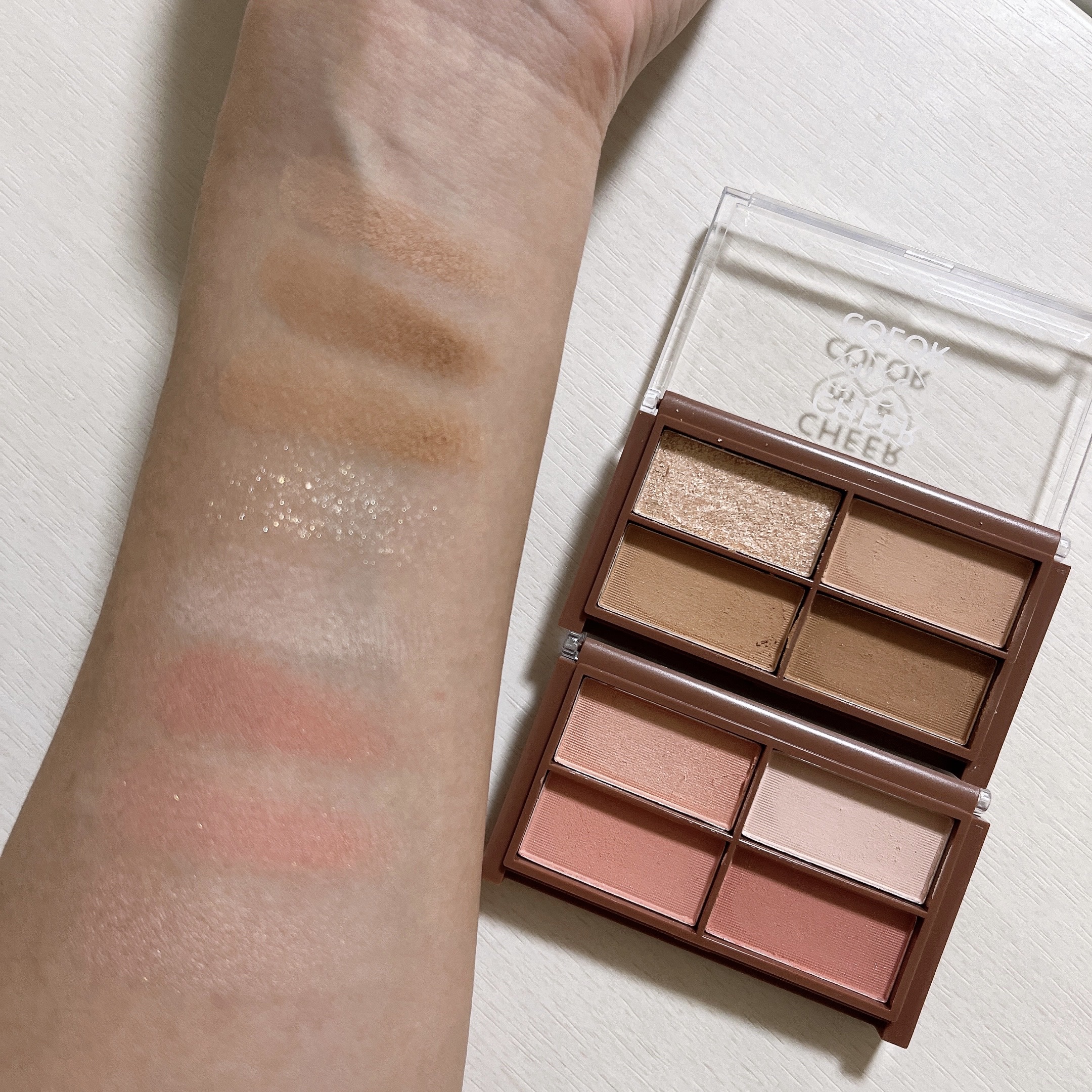 CHEER me COLOR アイシャドウ/セリア/アイシャドウパレットを使ったクチコミ（3枚目）