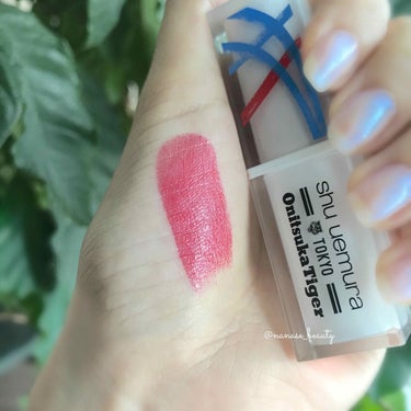 ルージュ アンリミテッド ラッカーシャイン フレーム チェーサー(限定)/shu uemura/口紅を使ったクチコミ（3枚目）