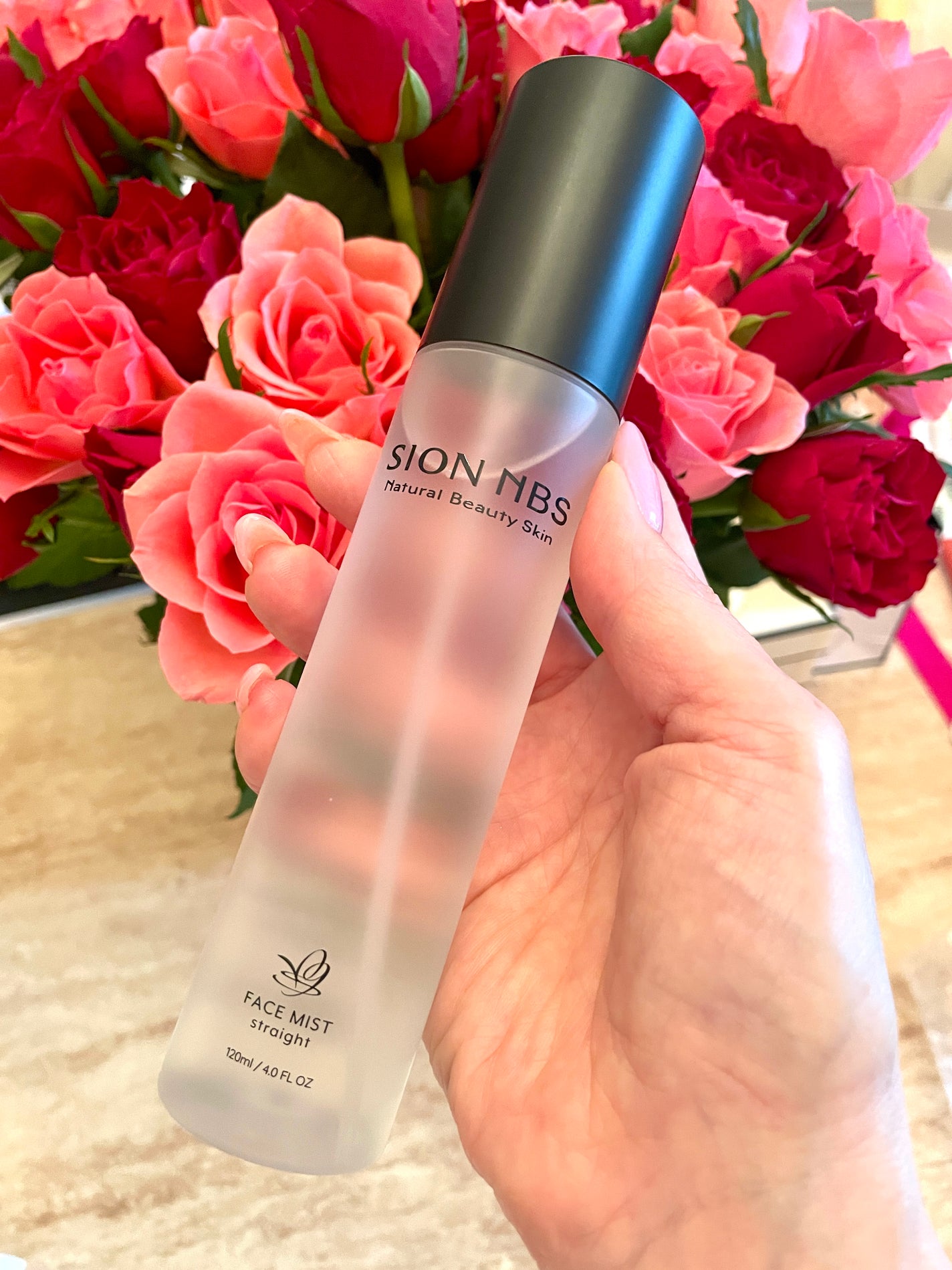 FACE MIST straight/SION NBS Natural Beauty Skin/ミスト状化粧水を使ったクチコミ(3枚目)