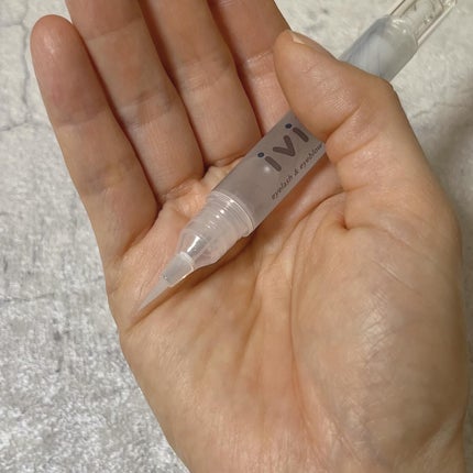 アイラッシュセラム&アイブロウセラム/ivii/まつげ美容液を使ったクチコミ(4枚目)