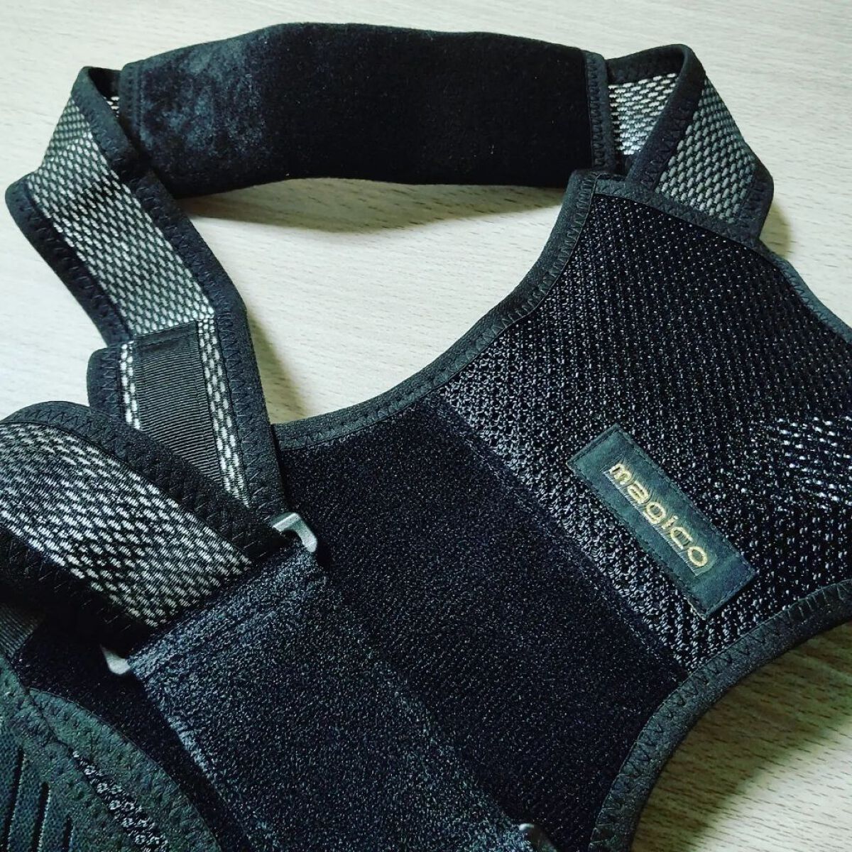 magico (マジコ) 姿勢サポーター Plus/中山式/ボディグッズを使ったクチコミ（3枚目）