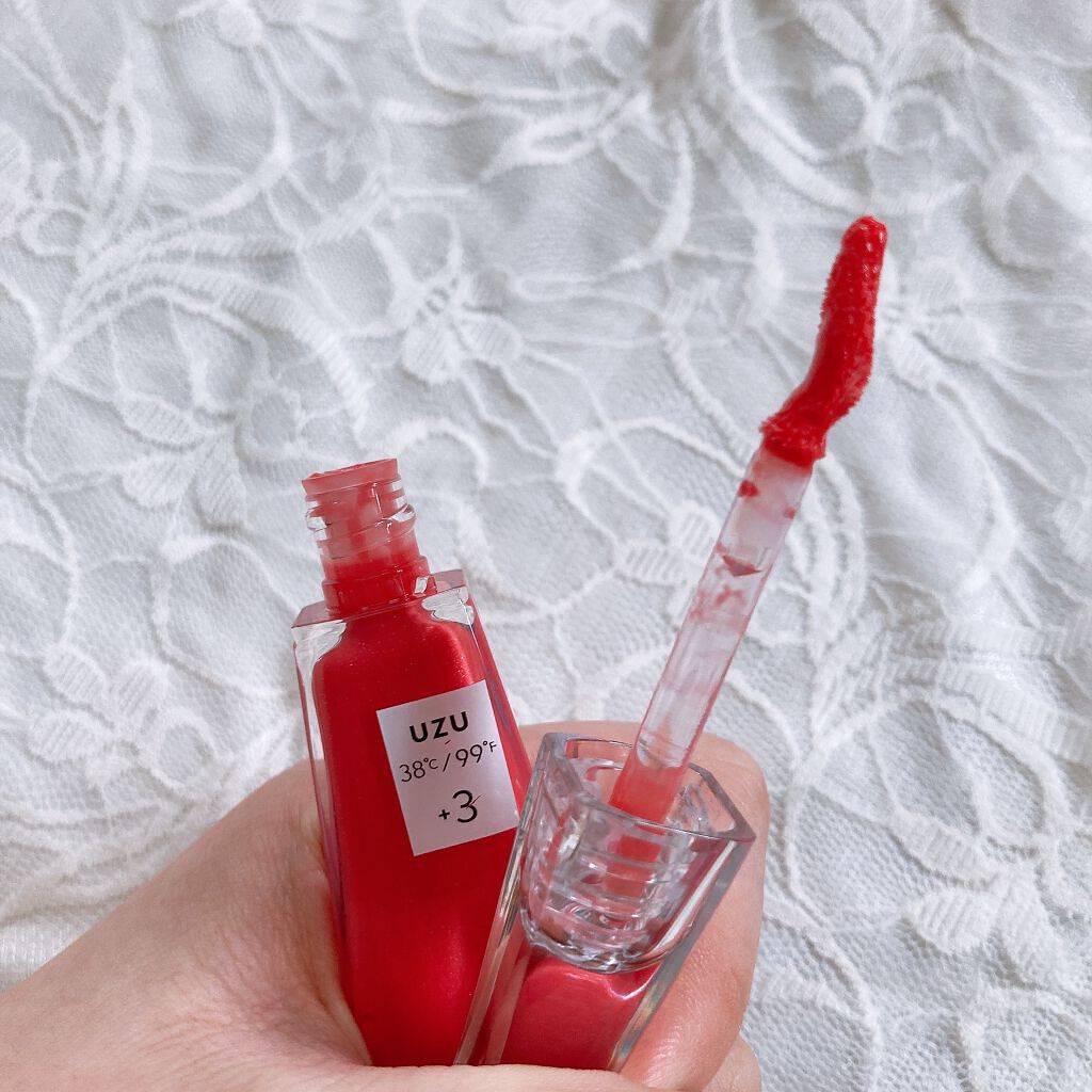 38°C / 99°F リップトリートメント (リップ美容液)/UZU BY FLOWFUSHI/リップケアを使ったクチコミ（3枚目）