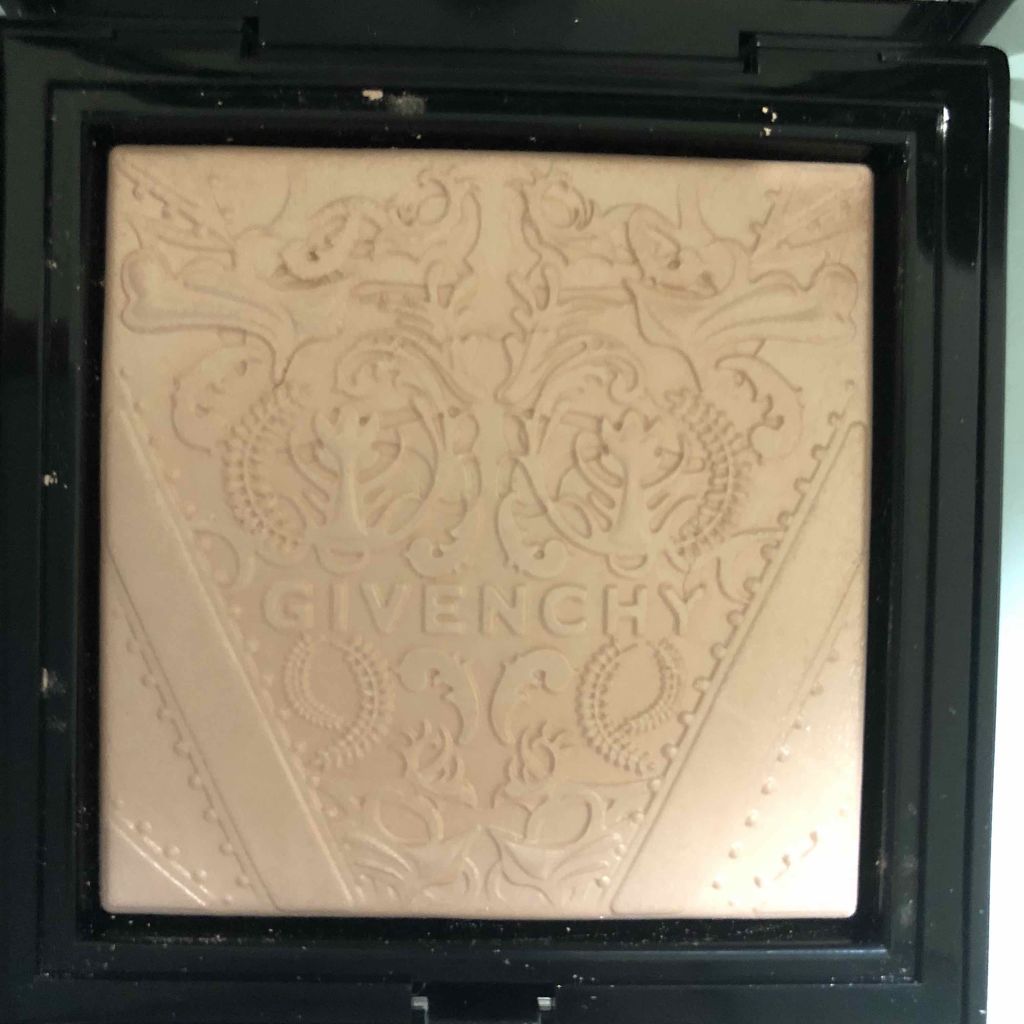 タン・クチュール・シマー・パウダー/GIVENCHY/プレストパウダーを使ったクチコミ(3枚目)