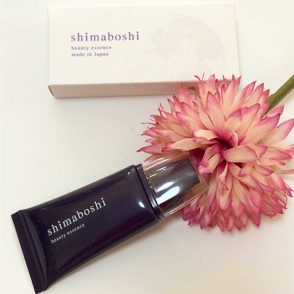 あゆーん on LIPS 「マスク生活では目から上の印象や、マスクに触れる頬の擦れからくる..」(1枚目)