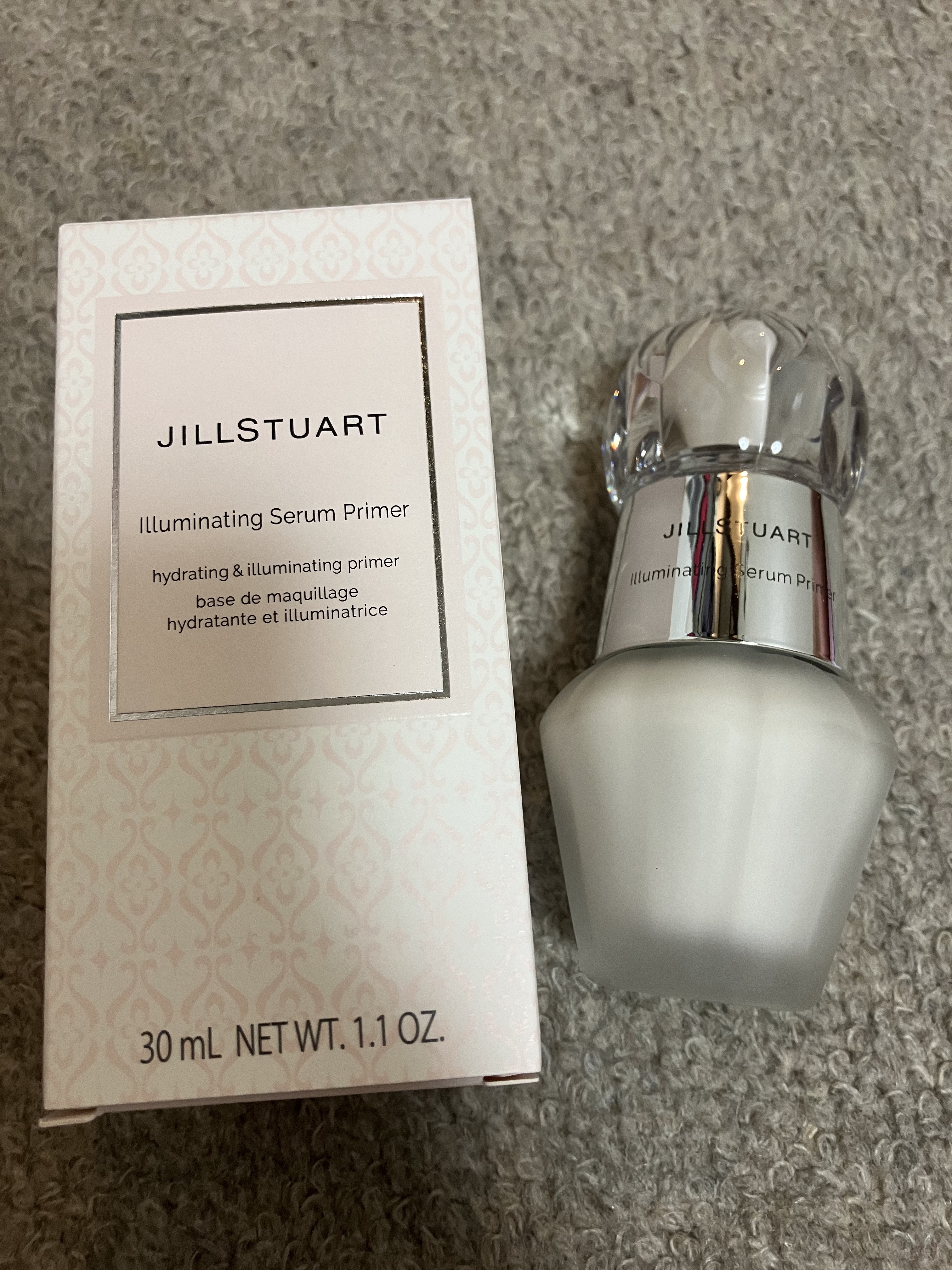ジルスチュアート　イルミネイティング セラムプライマー 01 crystal diamond/JILL STUART/化粧下地を使ったクチコミ（1枚目）