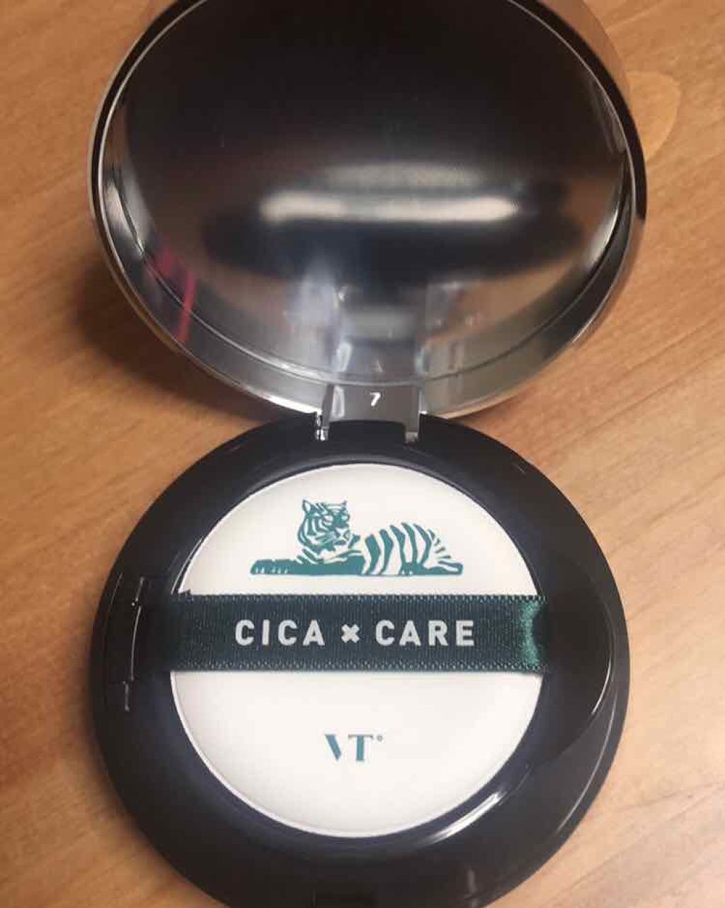 CICAレッドネスカバークッション/VT/クッションファンデーションを使ったクチコミ（2枚目）