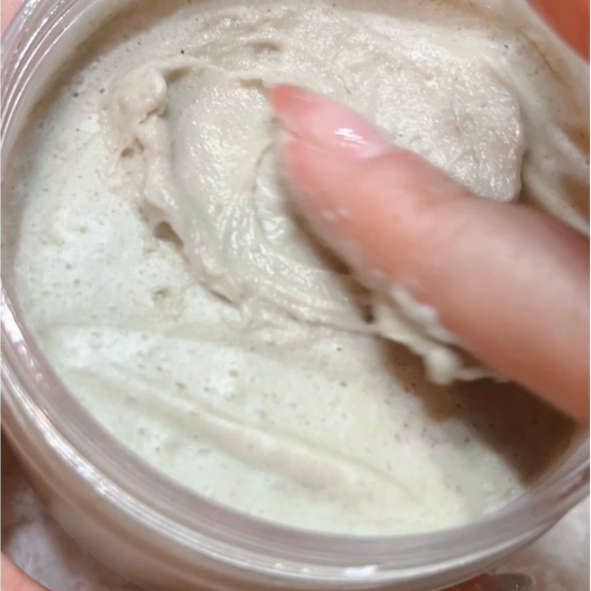 フレッシュクラウドスクラブ ゼラニウム&プリムローズ/アレンシア/ボディスクラブを使ったクチコミ(4枚目)