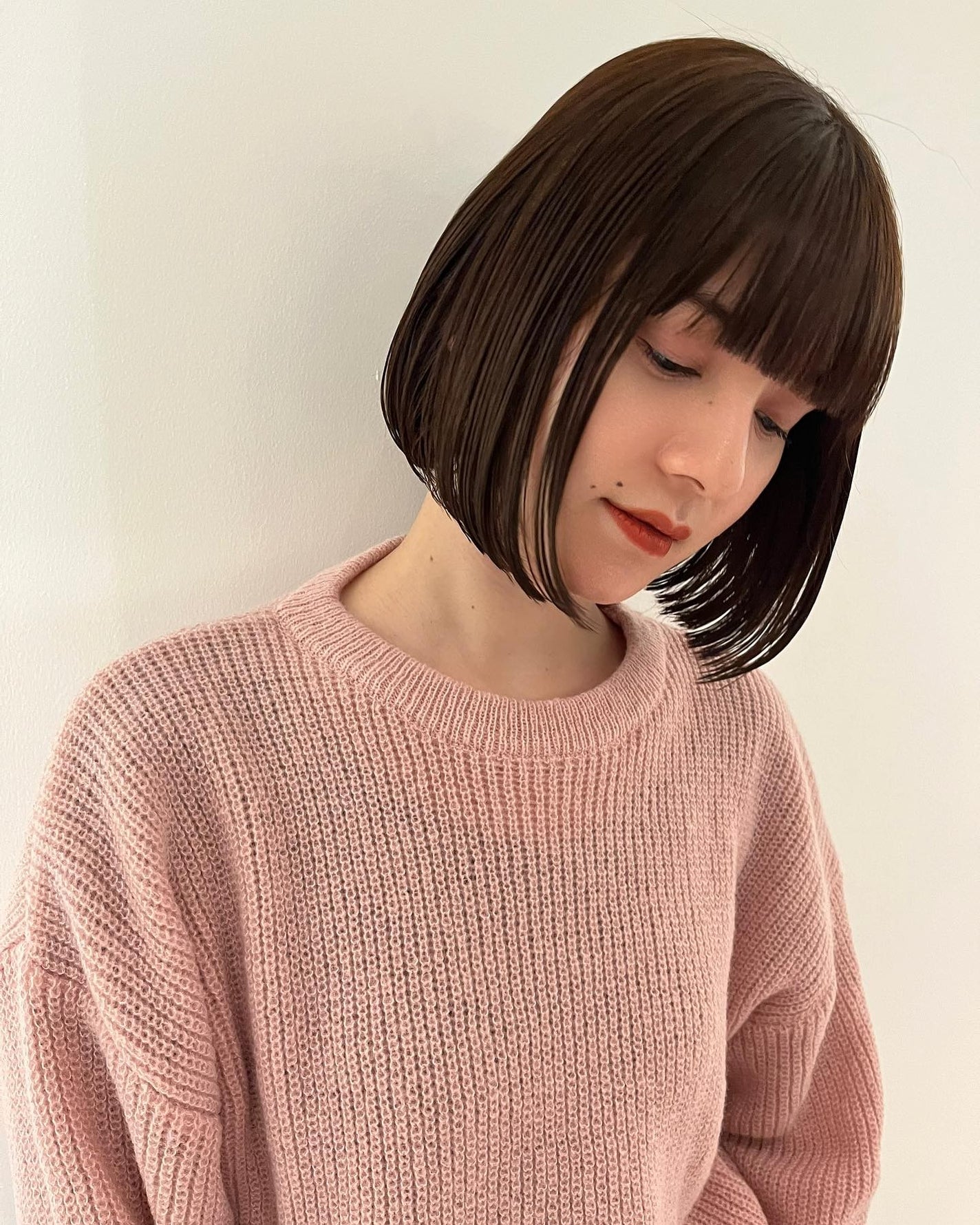 HARUNA on LIPS 「.お客様スタイル✨.ぱっつんとボブ💕💕.扱いやすいようにうちに..」(3枚目)