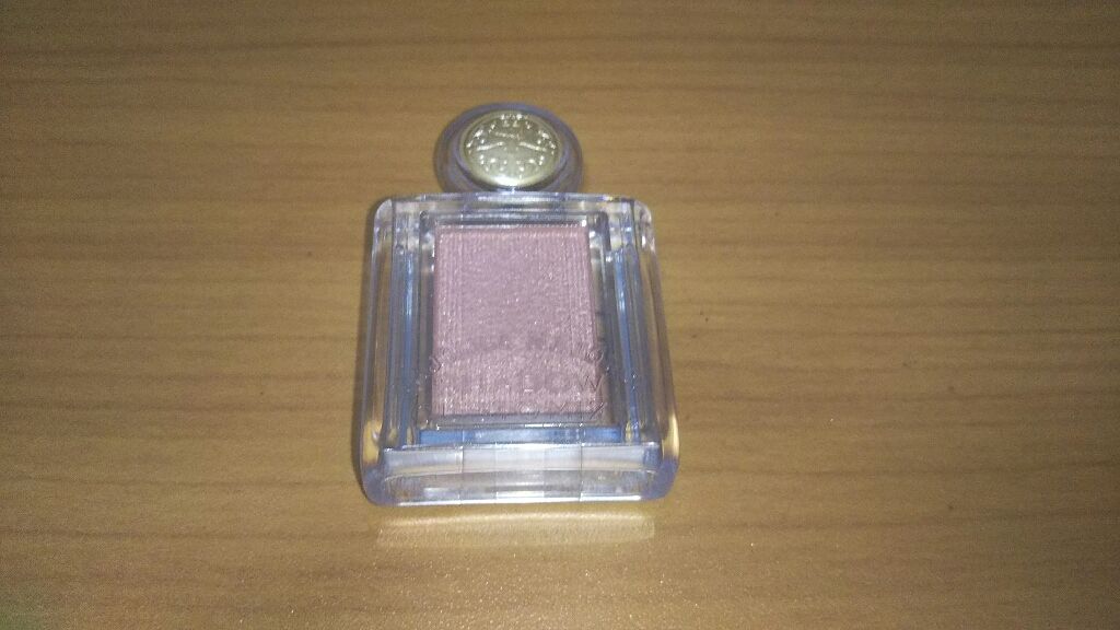 シャドーカスタマイズ/MAJOLICA MAJORCA/単色アイシャドウを使ったクチコミ（1枚目）