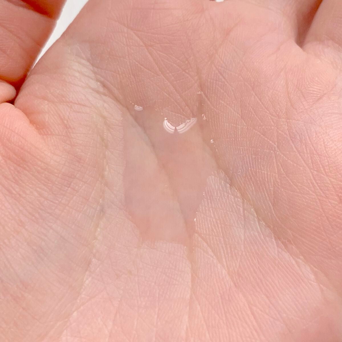 エッセンシャル プレミアム ウォータートリートメント EXスムース/エッセンシャル/アウトバストリートメントを使ったクチコミ(5枚目)