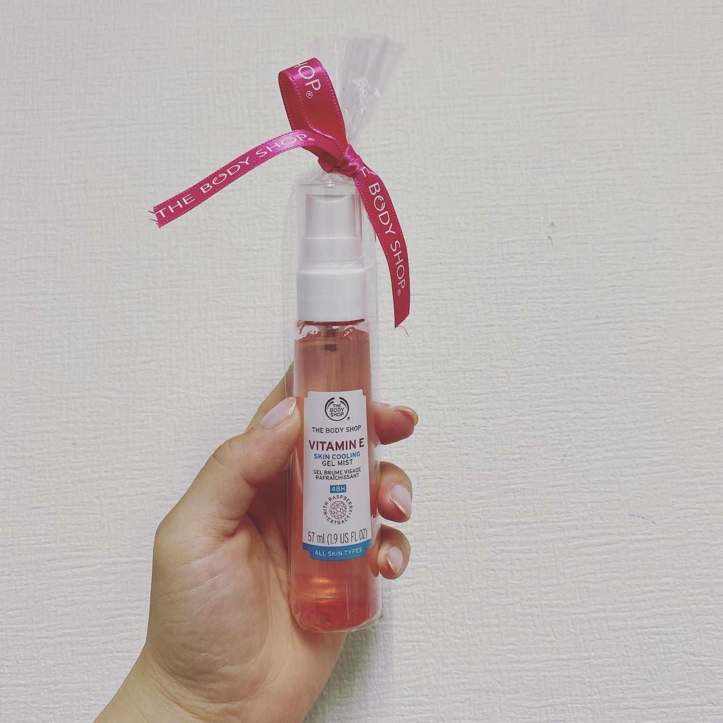 VE スキンクーリング ジェルミスト/THE BODY SHOP/ミスト状化粧水を使ったクチコミ(2枚目)