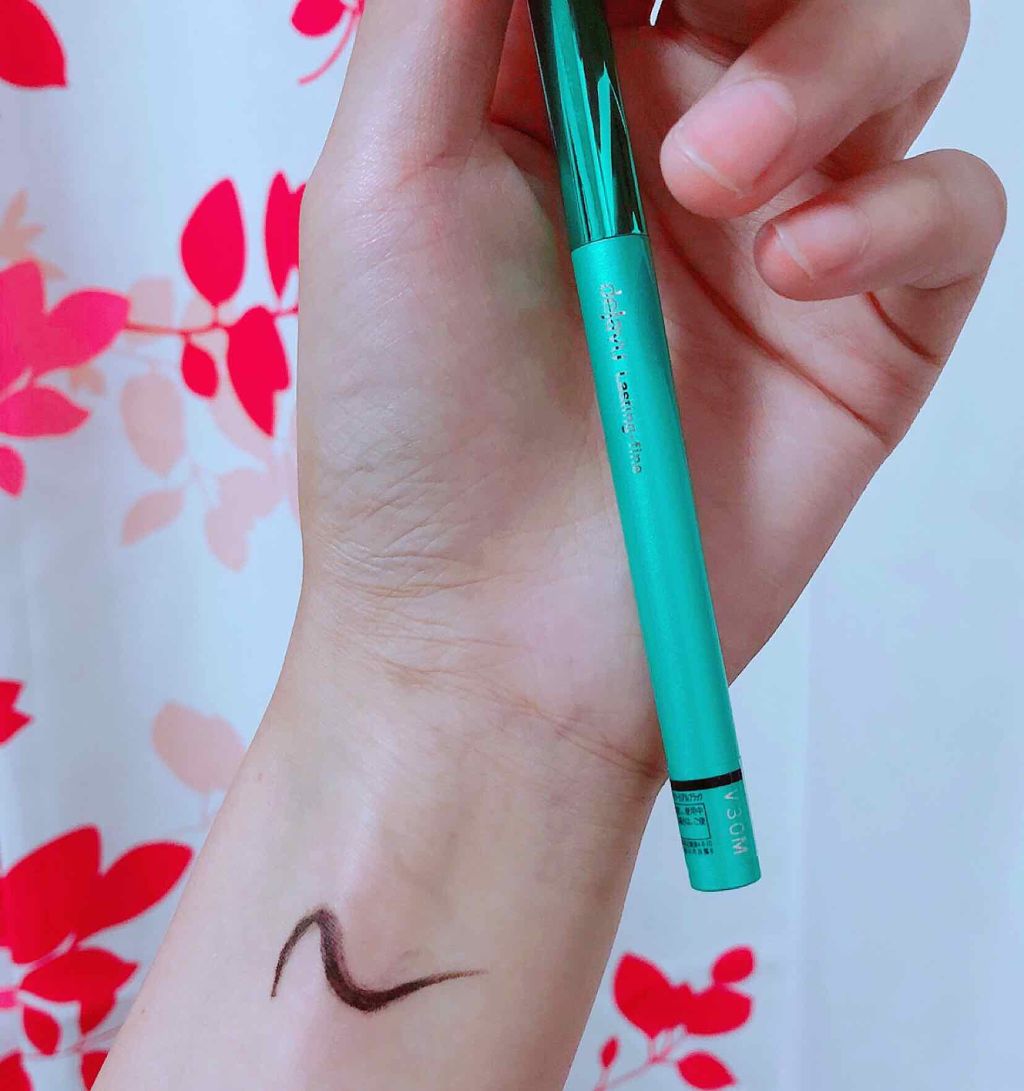 「密着アイライナー」クリームペンシル/デジャヴュ/ペンシルアイライナーを使ったクチコミ(2枚目)