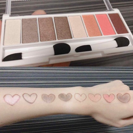 スイーツコレクション/マリブビューティー/アイシャドウパレットを使ったクチコミ(2枚目)