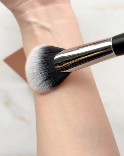 コントゥア デザイニング パウダー/ブリリアージュ/シェーディングを使ったクチコミ(8枚目)