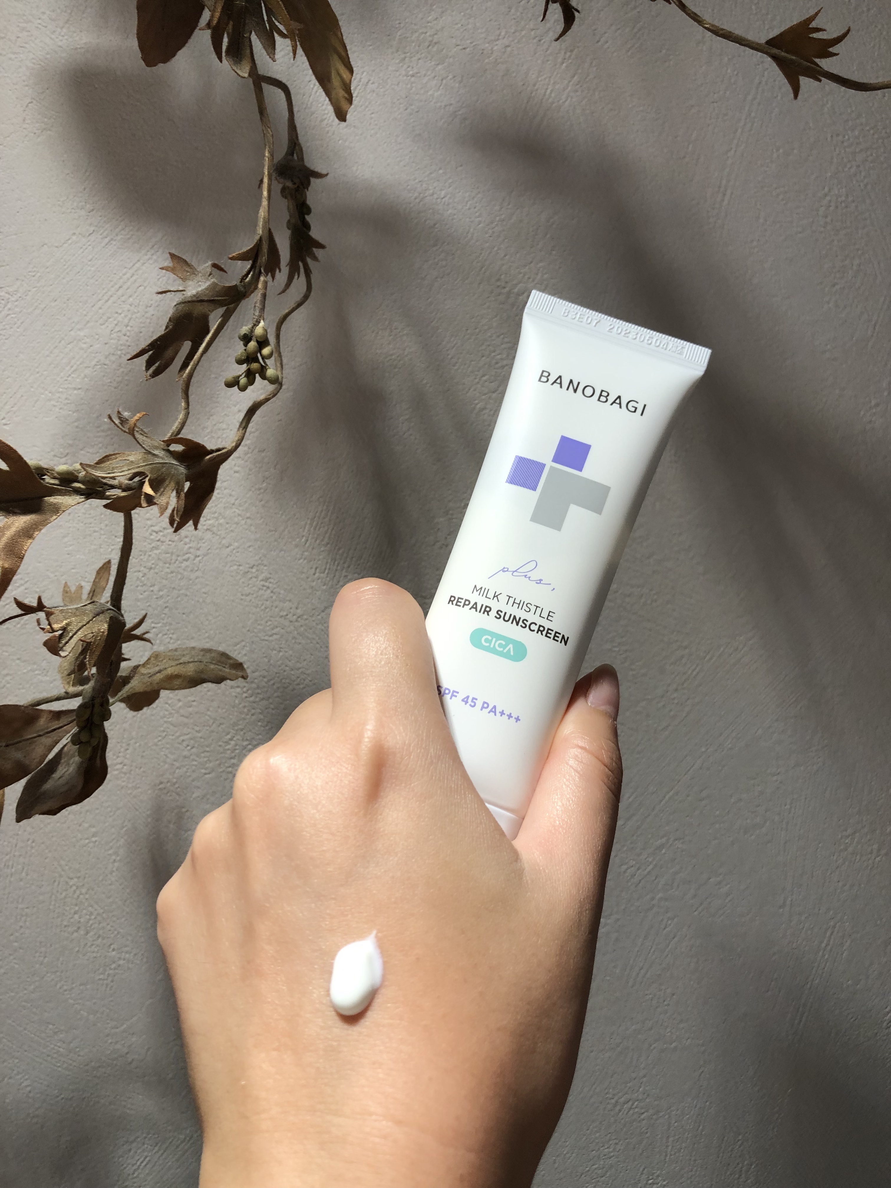 ミルクシスルリペアシカサンスクリーンプラス/BANOBAGI/日焼け止めミルクを使ったクチコミ（3枚目）