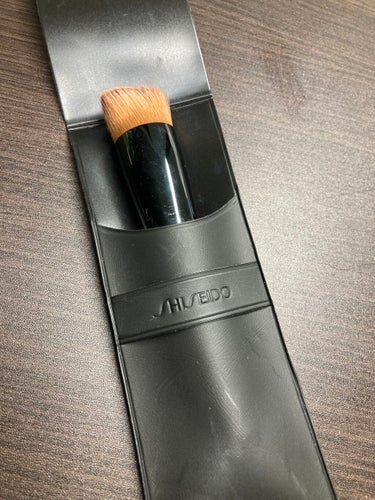 SHISEIDO ファンデーションブラシ 131のクチコミ「【使った商品】SHISEIDOファンデーションブラシ 131
【商品の特徴】均等にファンデーシ.....」（2枚目）