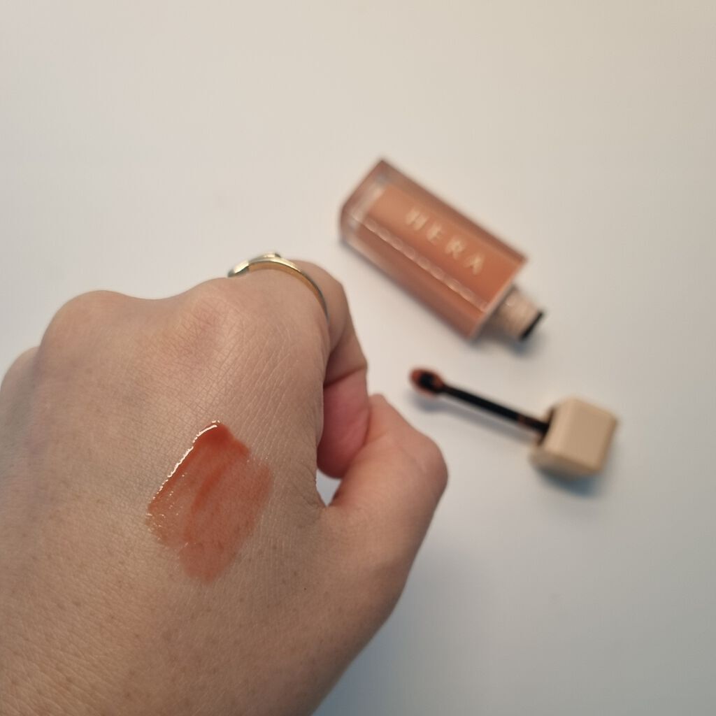 センシュアルスパイシーヌードグロス/HERA/リップグロスを使ったクチコミ（1枚目）