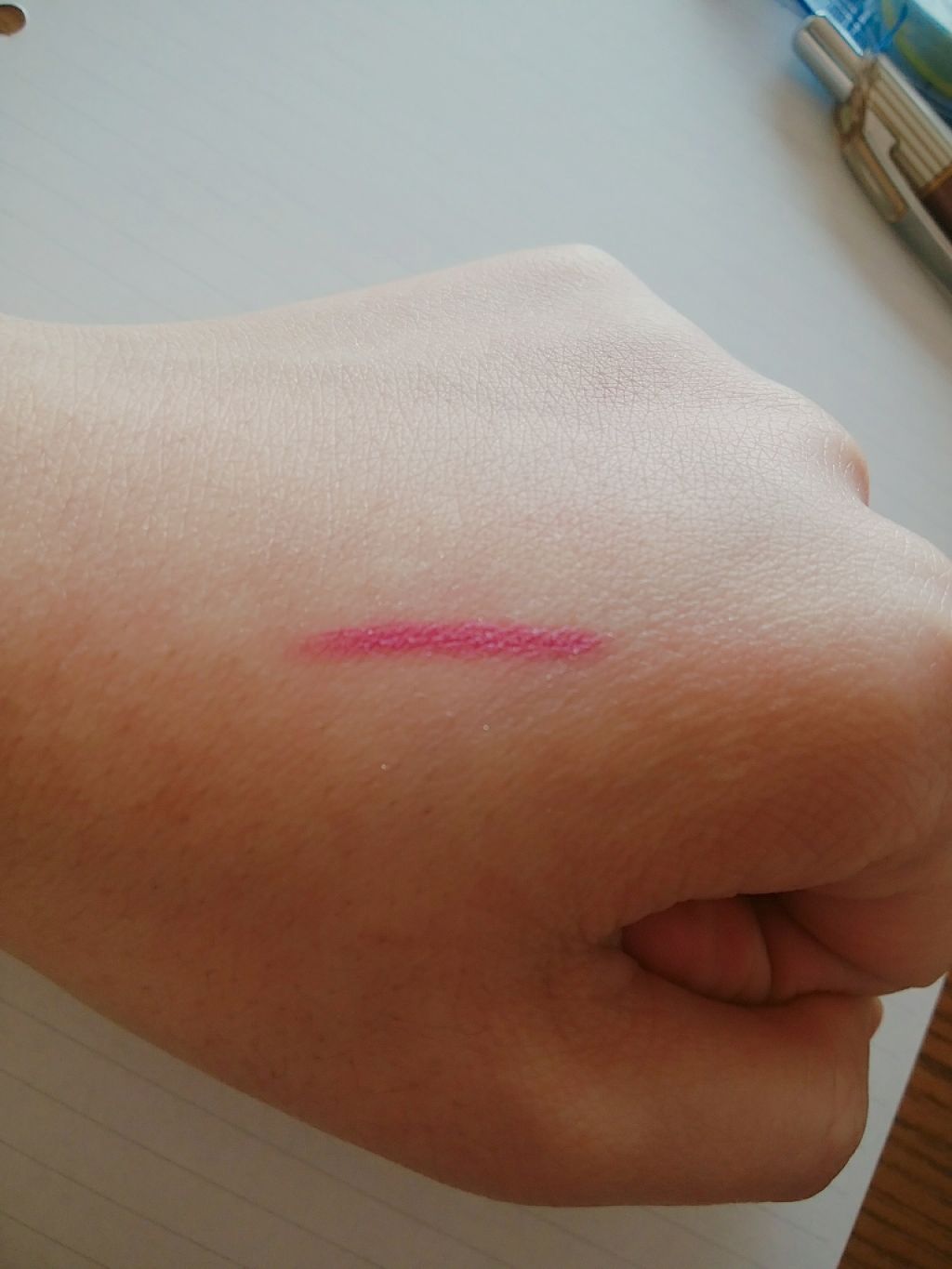 エテュセペンシルアイグリッター/ettusais/ペンシルアイライナーを使ったクチコミ（2枚目）