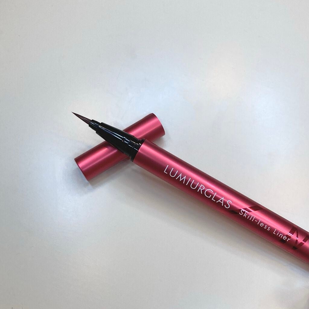 スキルレスライナー/LUMIURGLAS/リキッドアイライナーを使ったクチコミ(2枚目)