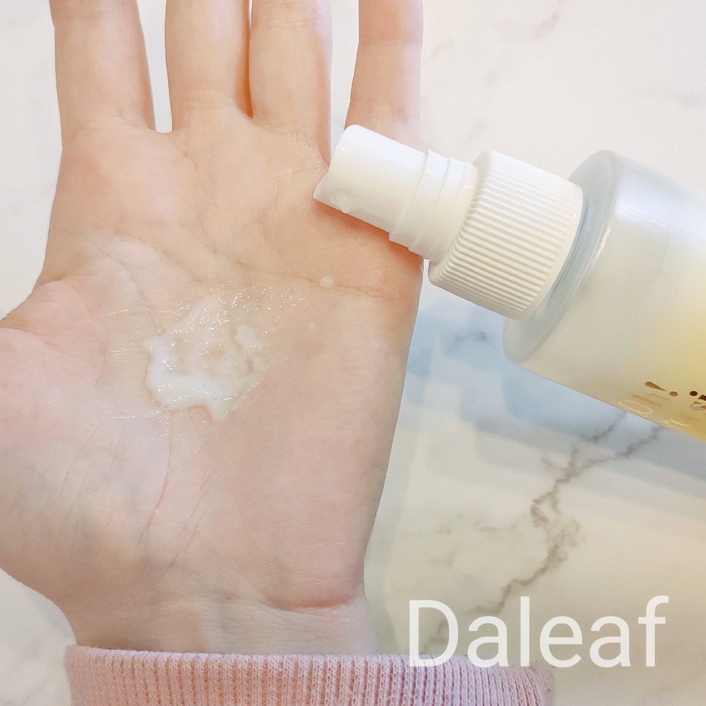 パフュームヘアパックインミスト Pink Breeze/Daleaf/アウトバストリートメントを使ったクチコミ(2枚目)