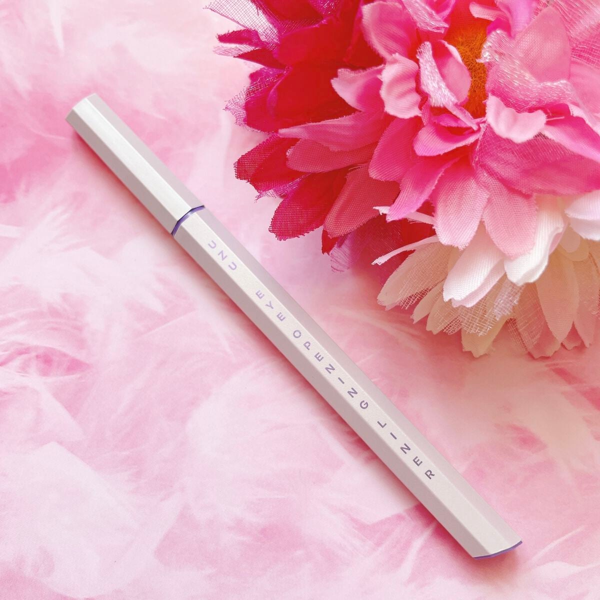 EYE OPENING LINER/UZU BY FLOWFUSHI/リキッドアイライナーを使ったクチコミ(2枚目)