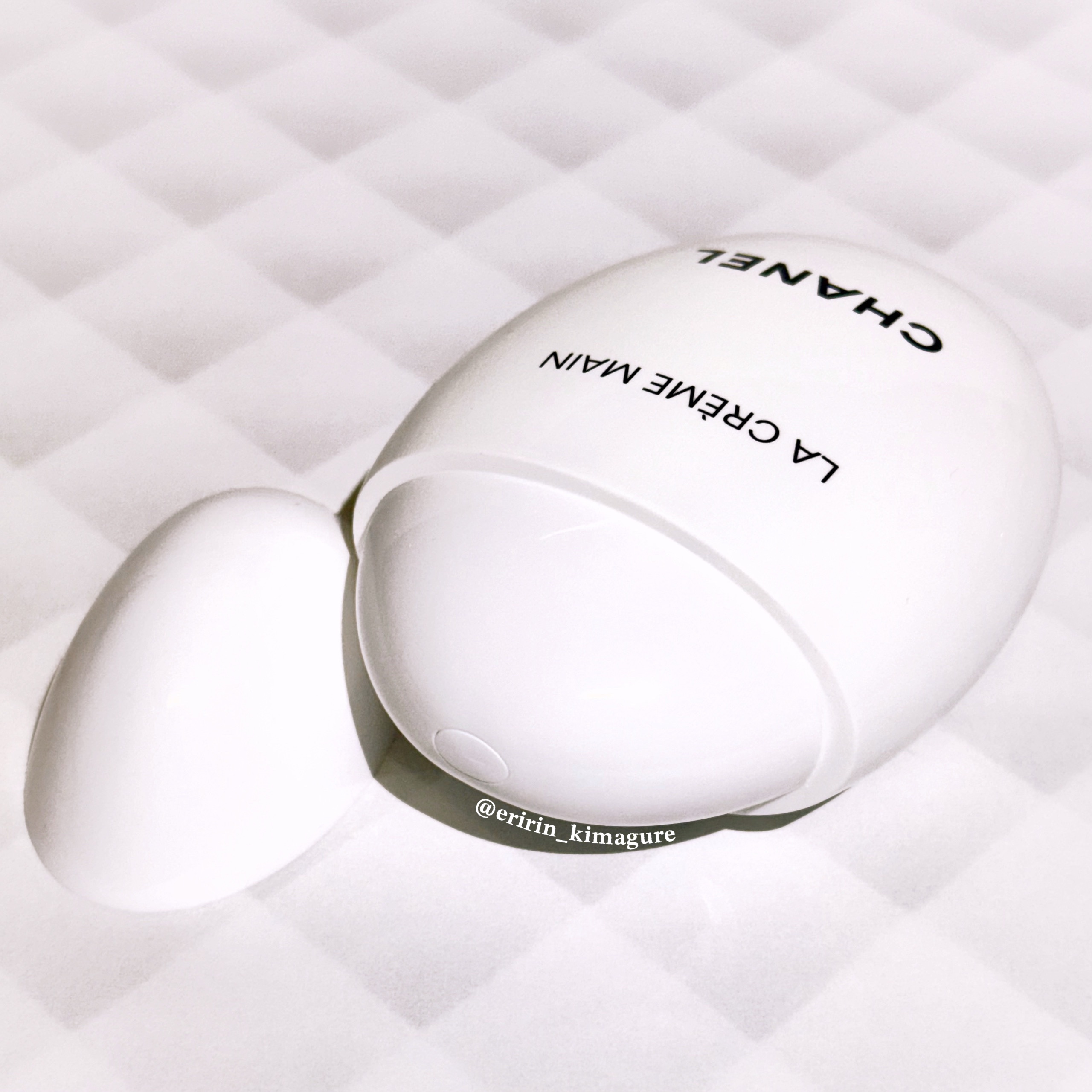 ラ クレーム マン/CHANEL/ハンドクリームを使ったクチコミ（2枚目）