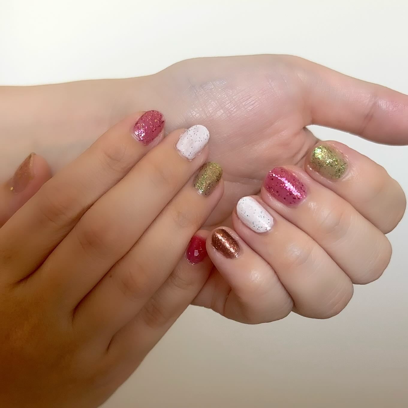 ジェルフィニッシュ ネイルカラー/サリーハンセン/マニキュアを使ったクチコミ(4枚目)