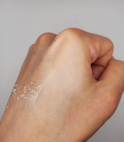 ノーセバム モイスチャーパウダー S/innisfree/フェイスパウダーを使ったクチコミ(4枚目)